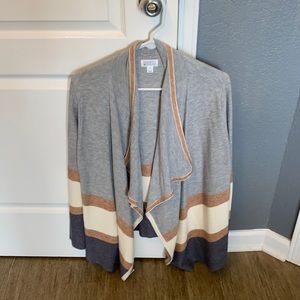 Color block flowy sweater